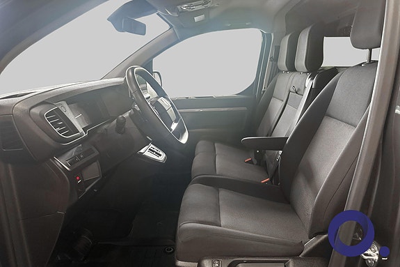 Peugeot e-Expert 13 of 27