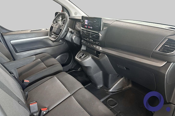 Peugeot e-Expert 15 of 27