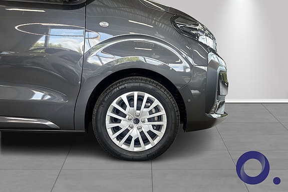 Peugeot e-Expert 9 of 27