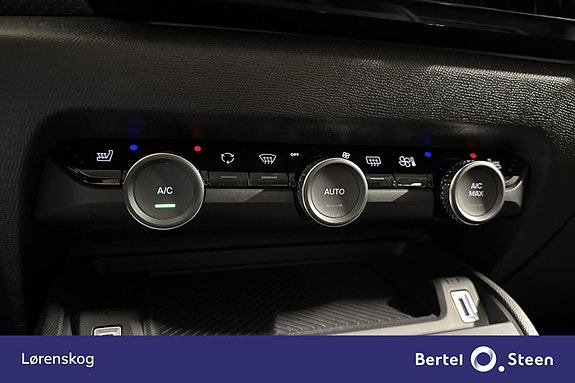 Citroen E-C4 23 of 25