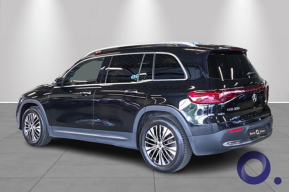 Mercedes-Benz EQB300 3 of 30