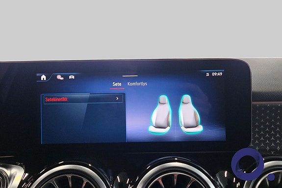 Mercedes-Benz EQB300 20 of 30