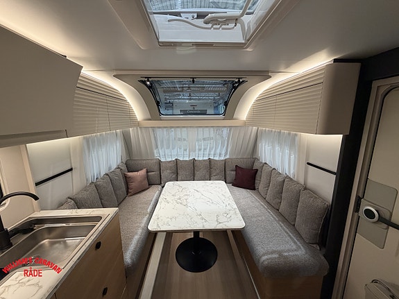 Adria ADORA 663 UT 7 of 20