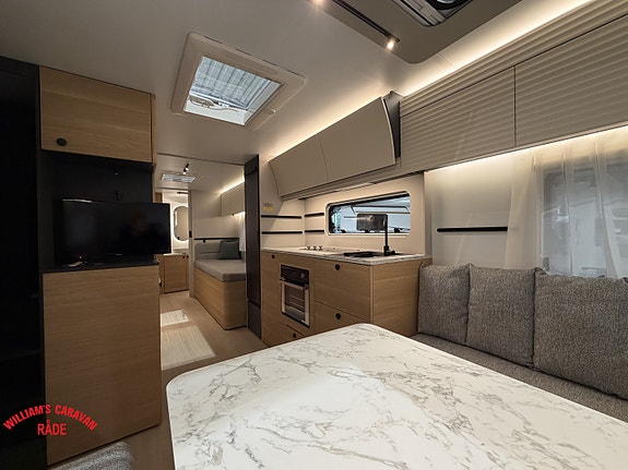 Adria ADORA 663 UT 8 of 20