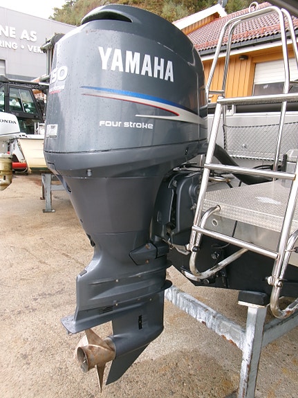 Buster XXL - Yamaha 150 hk 15 of 15