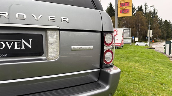 Land Rover Range Rover 15 of 30