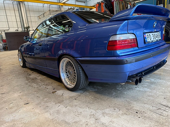 BMW M3 4 of 26