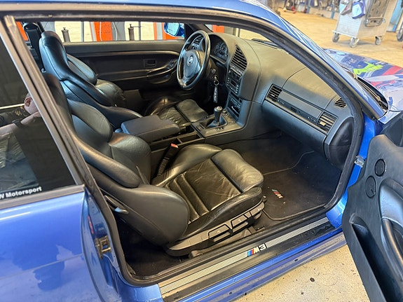 BMW M3 7 of 26
