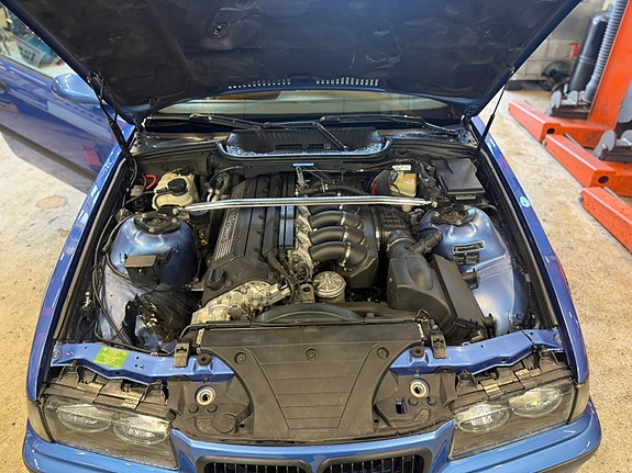 BMW M3 12 of 26