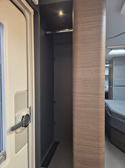 Adria Alpina 763 UK, Mover, Luftfortelt, Sykkelstativ, 29 of 30