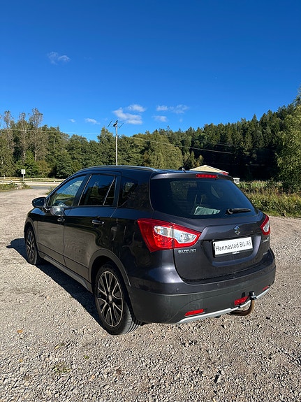 Suzuki SX4 S-Cross 7 of 30