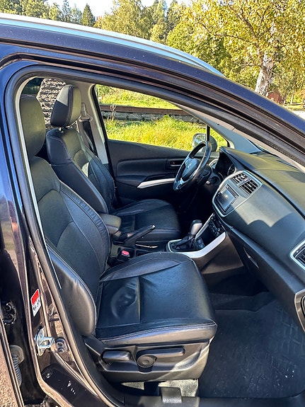 Suzuki SX4 S-Cross 18 of 30