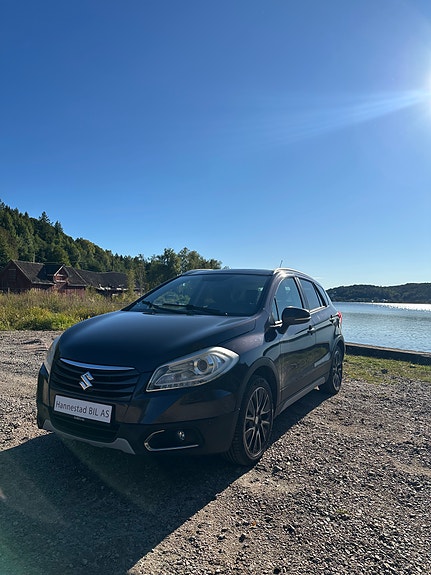 Suzuki SX4 S-Cross 2 of 30
