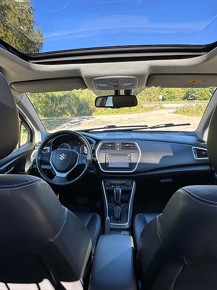 Suzuki SX4 S-Cross 19 of 30