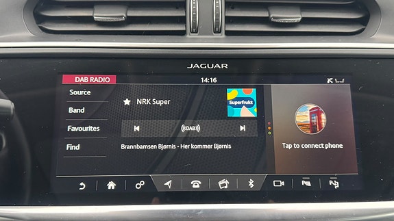 Jaguar I-PACE 19 of 26
