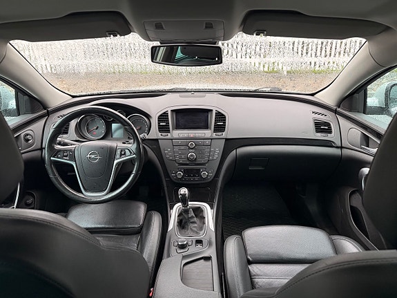 Opel Insignia 7 of 9