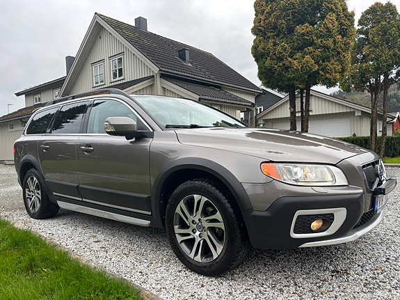 Volvo XC70 8 of 30