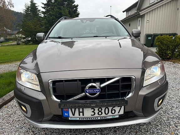 Volvo XC70 20 of 30