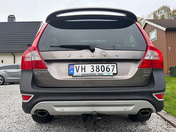 Volvo XC70 22 of 30