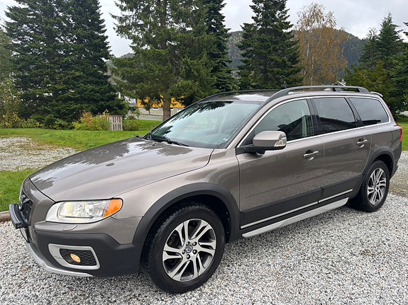 Volvo XC70 5 of 30