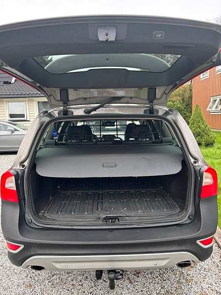 Volvo XC70 27 of 30