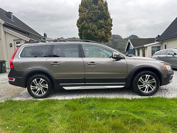 Volvo XC70 9 of 30