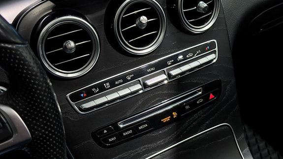 Mercedes-Benz GLC220 d 25 of 30