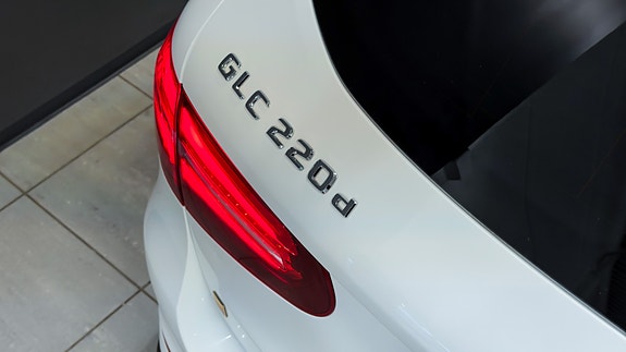 Mercedes-Benz GLC220 d 14 of 30