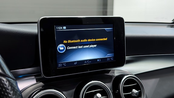 Mercedes-Benz GLC220 d 27 of 30