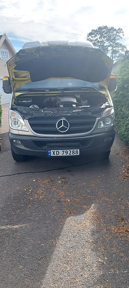 Mercedes-Benz 318 3 of 22