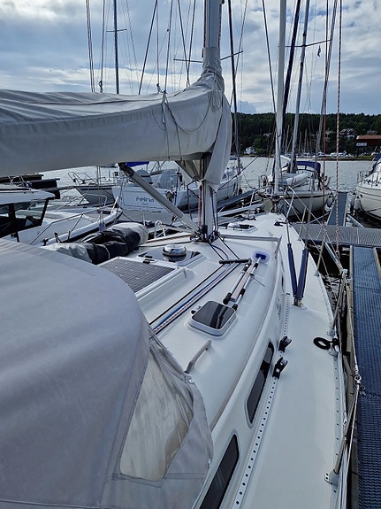 Hanse 371 – omfattende oppgradert og utrustet for havseilas (NB: i Karibien) 28 of 30