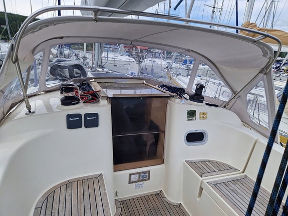 Hanse 371 – omfattende oppgradert og utrustet for havseilas (NB: i Karibien) 11 of 30