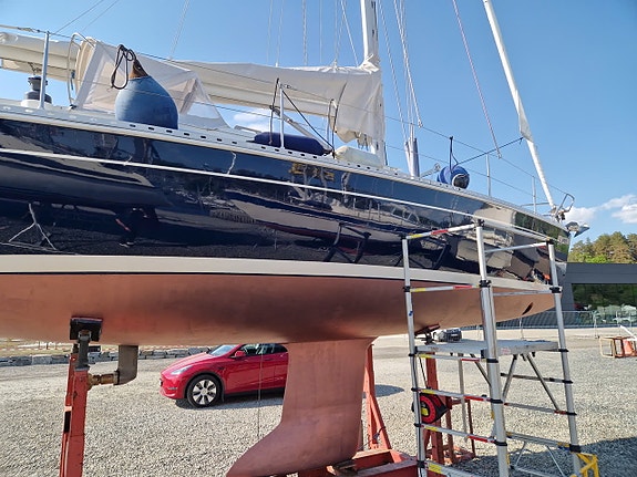 Hanse 371 – omfattende oppgradert og utrustet for havseilas (NB: i Karibien) 10 of 30