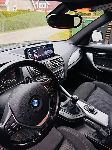 BMW 116i 25 of 30