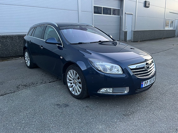 Opel Insignia 2 of 17