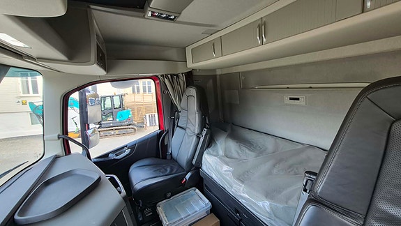 Volvo "NY" FH 500. HMF 1420 15 of 24