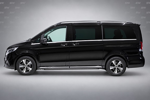Mercedes-Benz EQV300 9 of 22