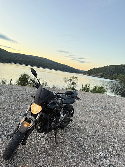 Yamaha MT-07 2 of 21