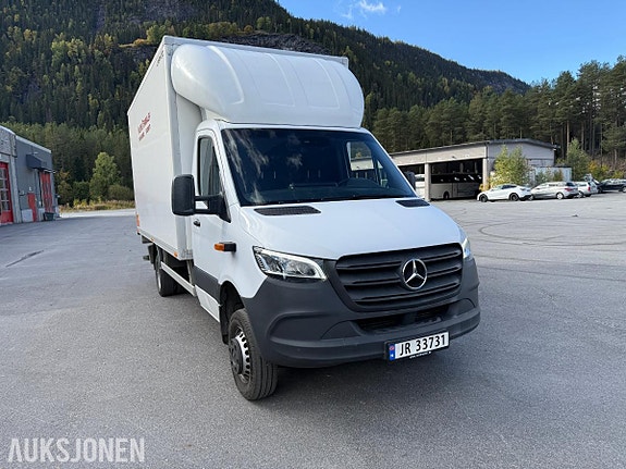Mercedes-Benz Sprinter 4 of 30