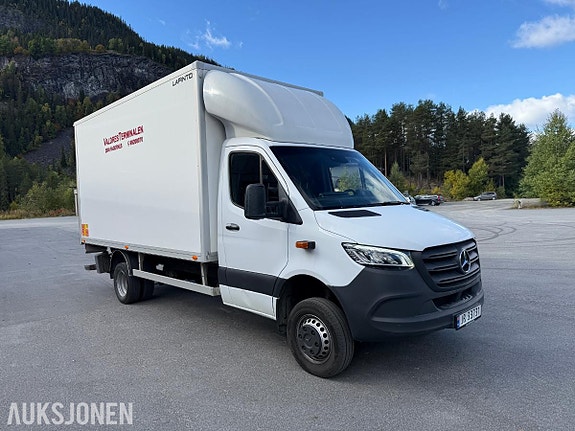 Mercedes-Benz Sprinter 5 of 30