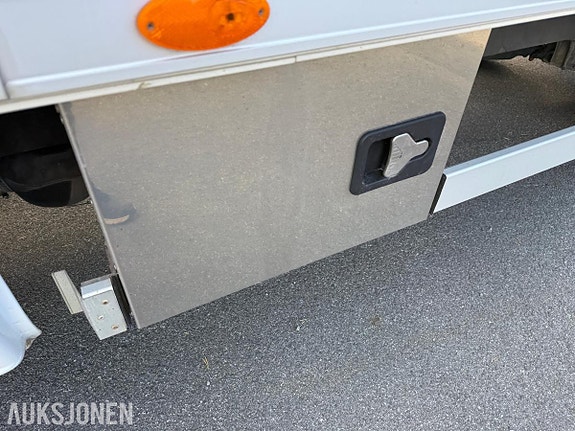 Mercedes-Benz Sprinter 22 of 30