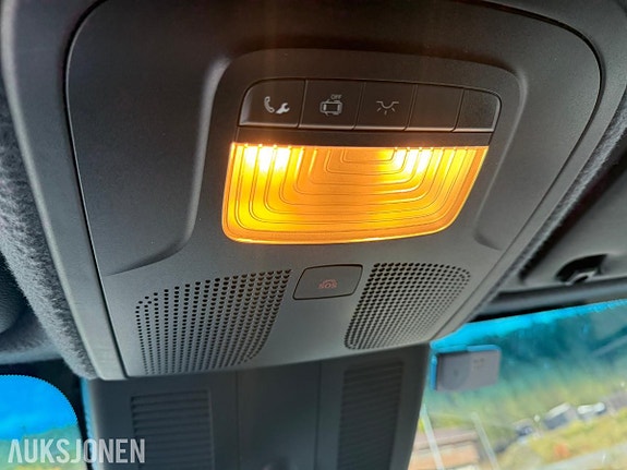Mercedes-Benz Sprinter 19 of 30