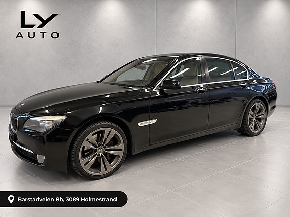 BMW 730d 2 of 30