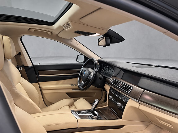 BMW 730d 20 of 30