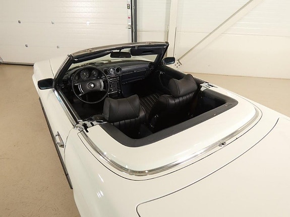 Mercedes-Benz SL 30 of 30