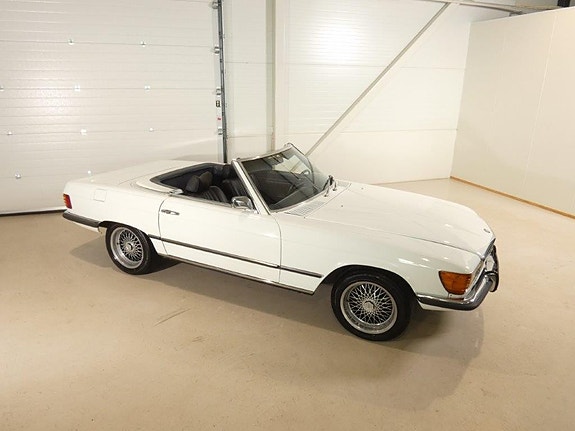 Mercedes-Benz SL 23 of 30