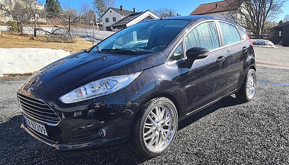 Ford Fiesta 26 of 28