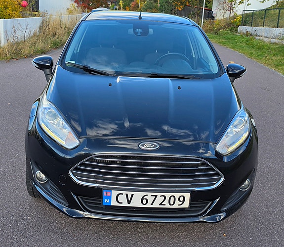 Ford Fiesta 3 of 28