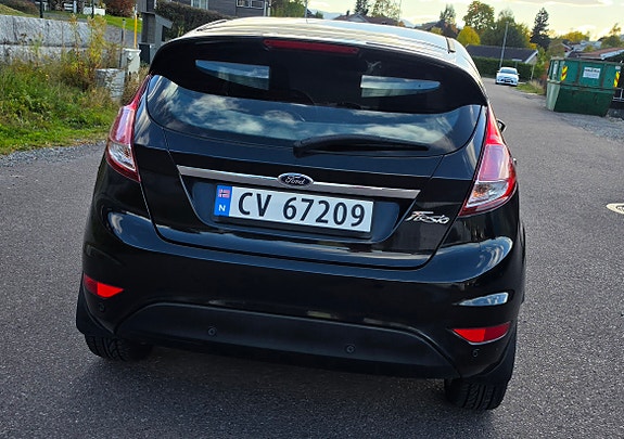 Ford Fiesta 11 of 28