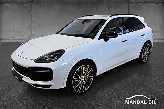 Porsche Cayenne 4 of 30